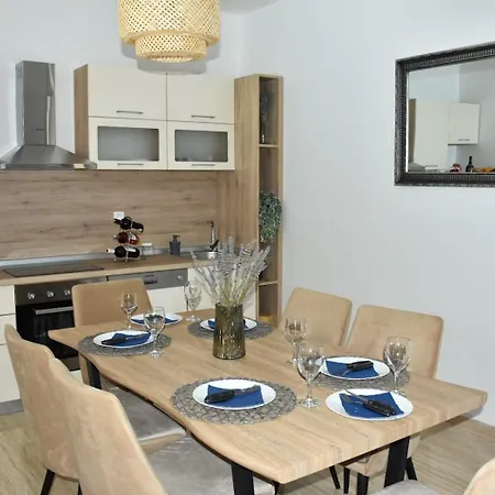 Pool House Bruno Apartament *